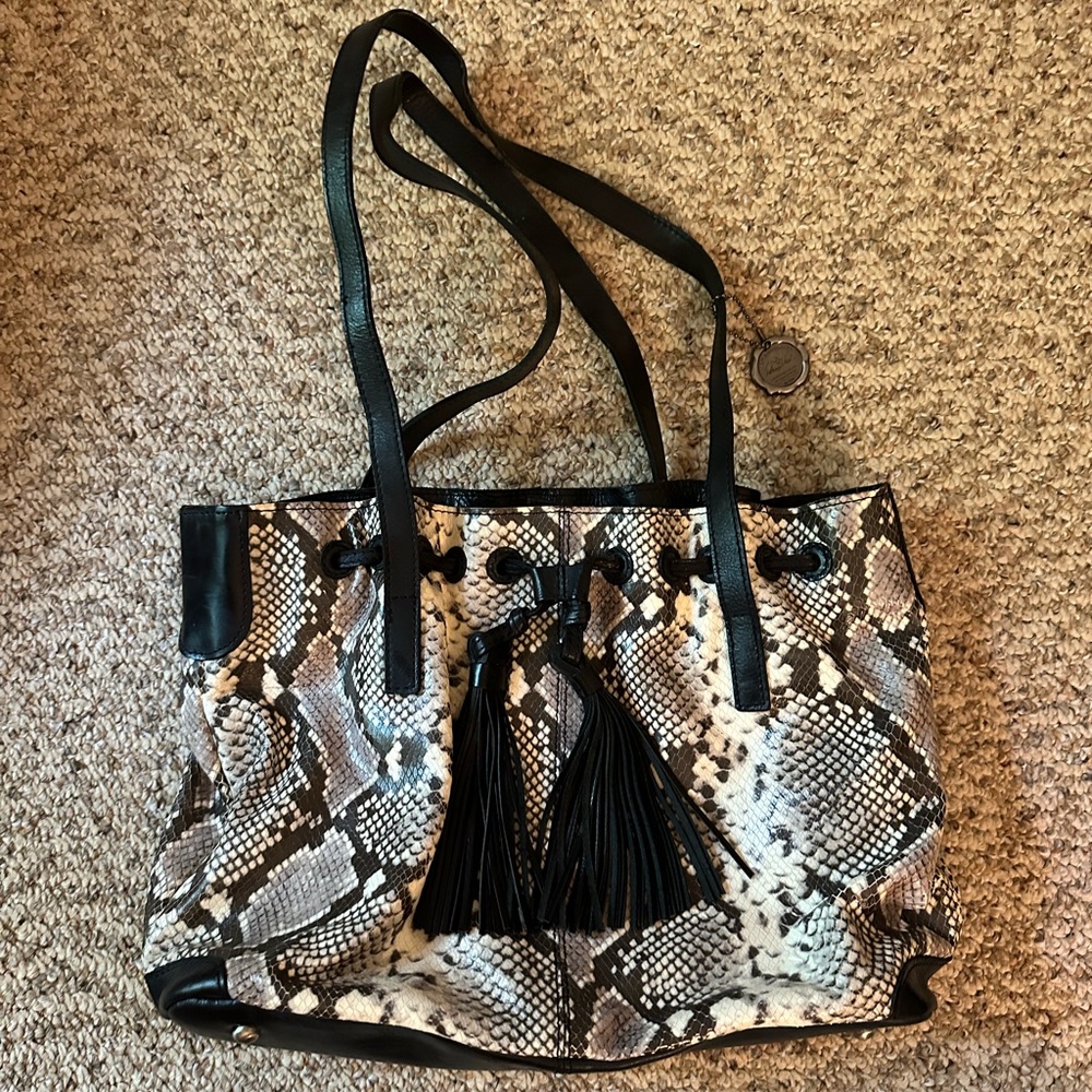 Patricia Nash Leather Drawstring Witney Tote